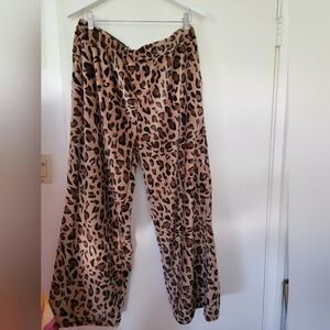 NWT FREE HAVEN Leopard Print Wide-Leg SLEEPWEAR Pants SIZE XL